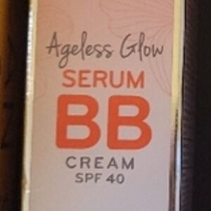 BOXY CHARM  Purlisse LIGHT Ageless Glow BB Serum SPF 4O